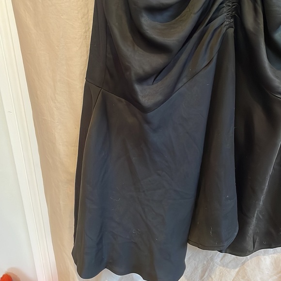 Brand New Lucy Paris dress - sized small US or EU 38 - Picture 5 of 6